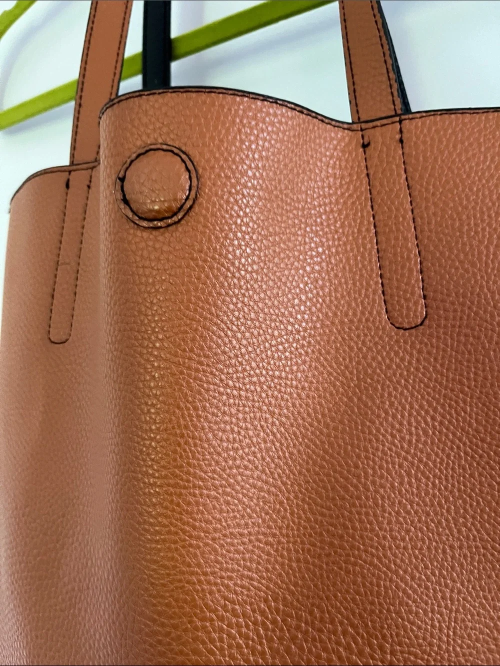 No brand sleek brown